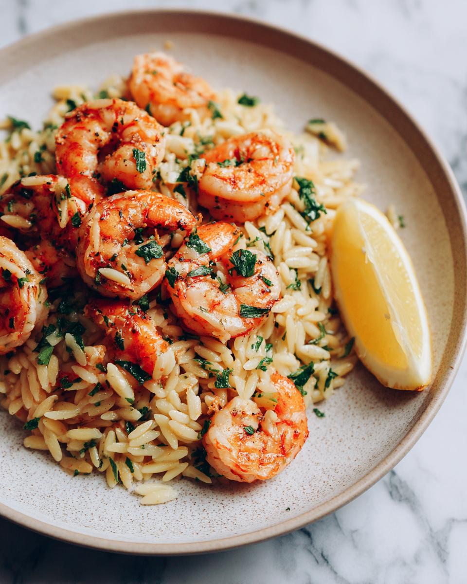 5-Ingredient Lemon Garlic Shrimp Orzo: Easy! 4 Lemon Garlic Shrimp Orzo (Light One-Pot Dinner) - detail 1