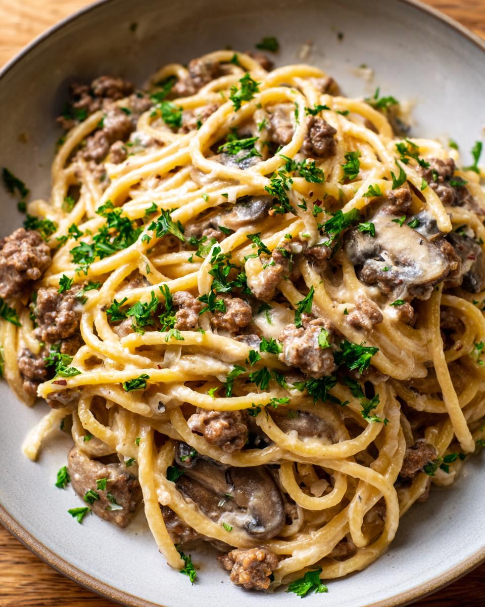 Ground Beef Stroganoff Pasta (Quick Version) - detail 1