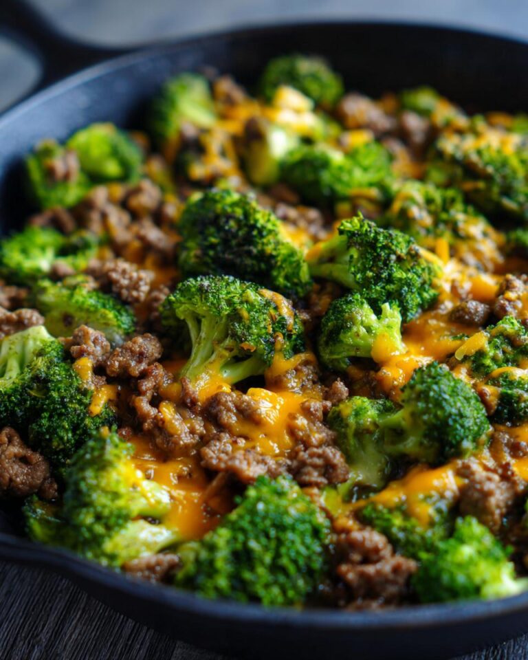 Keto Hamburger Broccoli Skillet